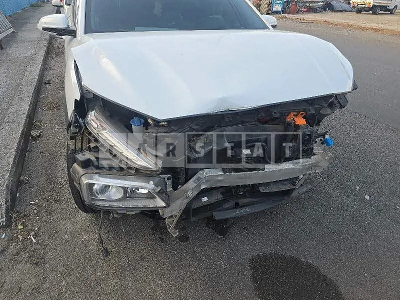 Photo 2 of 11: 2020 Hyundai Kona Electric, VIN KMHK281GFLU120843 — Korean insurance auction