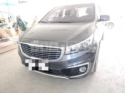 Photo 1 of 19: 2017 Kia Carnivals, VIN KNAME81ABJS401912 — Korean insurance auction