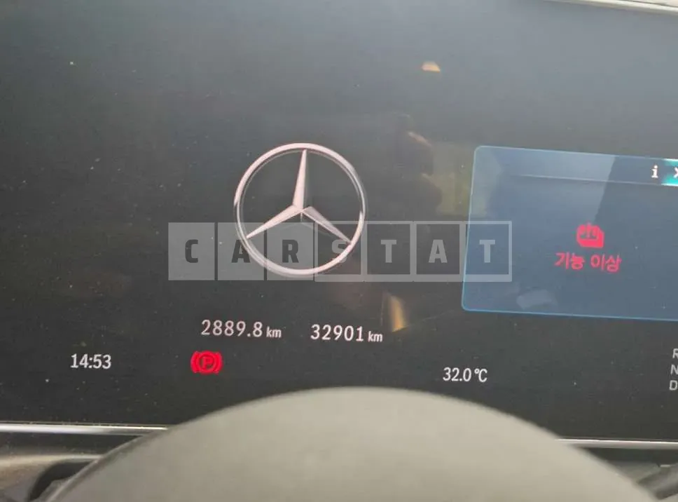 Photo 2 of 41: 2024 Mercedes-Benz Cle 450 4Matic Coupe — Korean insurance auction