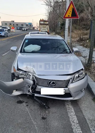 Photo 1 of 10: 2015 Lexus ES300h — Korean insurance auction