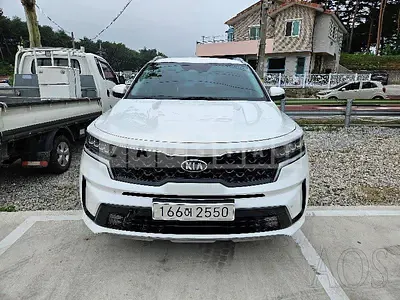 Photo 1 of 13: 2021 Kia Sorento, VIN KNARL81BHMA045726 — Korean insurance auction