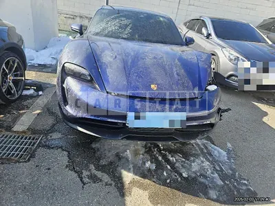 Photo 1 of 109: 2023 Porsche Taycan 4S (5-Seater) — Korean insurance auction