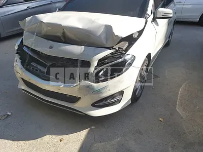 Photo 1 of 24: 2018 Mercedes-Benz B200 d, VIN WDDMH0JBXJN208844 — Korean insurance auction
