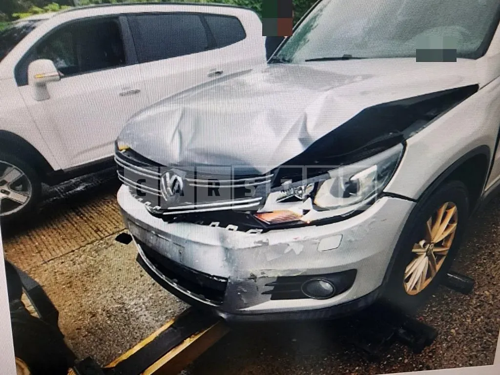 Photo 2 of 9: 2015 Volkswagen Tiguan 2.0 TDI Blue Motion, VIN WVGZZZ5NZFW570171 — Korean insurance auction