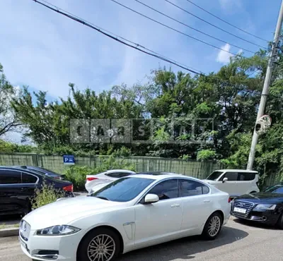 Photo 1 of 7: 2015 Jaguar XF 2.2d — Korean insurance auction