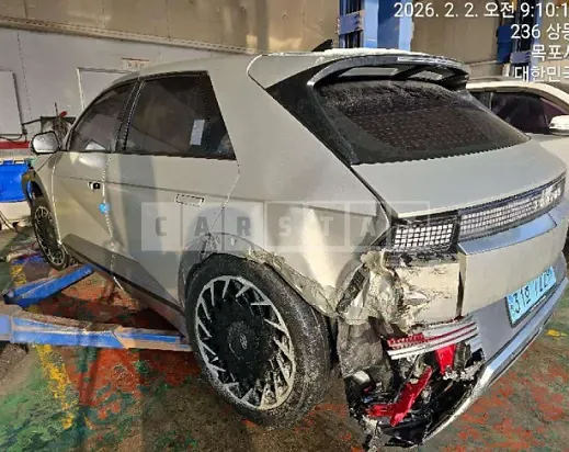 Photo 2 of 28: 2022 Hyundai IONIQ 5, VIN KMHKR81CPNU090328 — Korean insurance auction