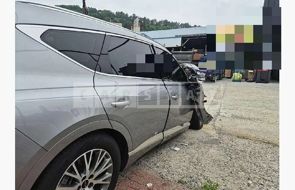 Photo 2 of 50: 2024 Genesis GV80 2.5T 4WD — Korean insurance auction
