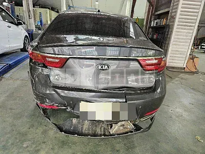 Photo 1 of 11: 2019 Kia K7 — Korean insurance auction