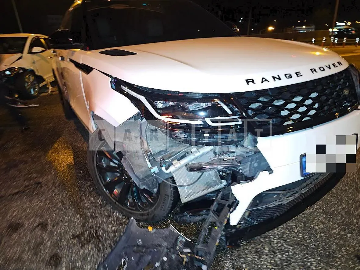 Photo 2 of 49: 2019 Land Rover Range Rover Bella D300 — Korean insurance auction