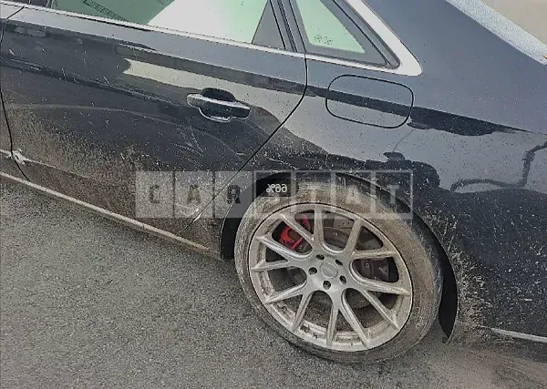 Photo 2 of 9: 2015 Audi A8L 60 TDI quattro, VIN WAUZZZ4H1FN002267 — Korean insurance auction