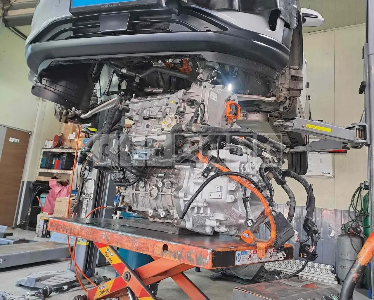 Photo 3 of 3: 2020 Hyundai Auto Parts Kona Electric Speed Reducer, VIN KMHK381GFLU086948 — Korean insurance auction