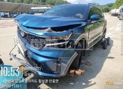 Photo 1 of 8: 2021 Kia Sorento — Korean insurance auction