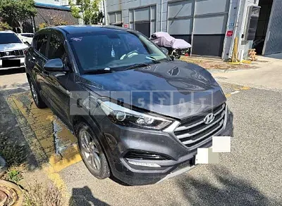 Photo 1 of 8: 2018 Hyundai Tucson TL — Korean insurance auction