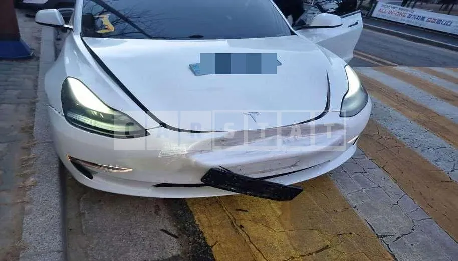 Photo 2 of 18: 2021 Tesla Model 3 Long Range — Korean insurance auction
