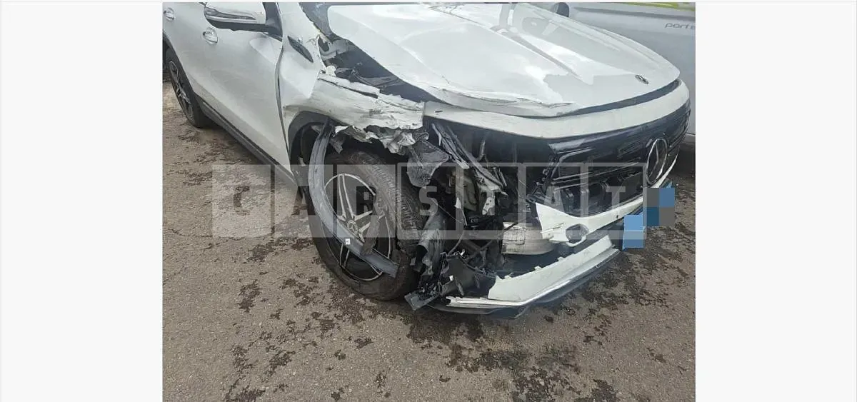 Photo 2 of 42: 2022 Mercedes-Benz EQA250 — Korean insurance auction