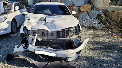Photo 1 of 8: 2016 Kia K5, VIN KNAGT416BGA066755 — Korean insurance auction