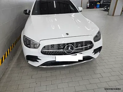 Photo 1 of 50: 2022 Mercedes-Benz E350 4Matic — Korean insurance auction