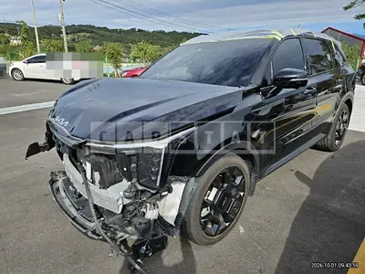 Photo 1 of 13: 2024 Kia Sorento 2.2 4WD — Korean insurance auction