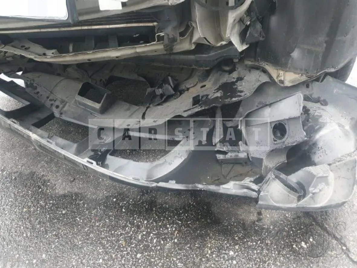 Photo 2 of 32: 2014 Honda CR-V 4WD — Korean insurance auction