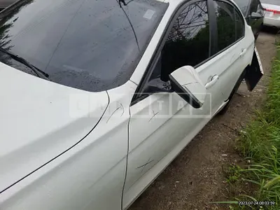 Photo 1 of 9: 2015 BMW 320d, VIN WBA3D3102FK277096 — Korean insurance auction