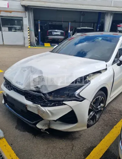 Photo 1 of 29: 2022 Kia K5 — Korean insurance auction