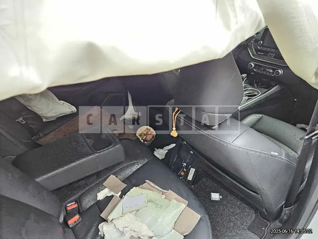 Photo 2 of 31: 2019 Nissan Altima 2.5 — Korean insurance auction