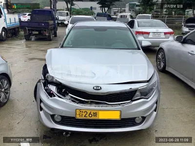 Photo 1 of 7: 2016 Kia K5, VIN KNAGU416BHA119893 — Korean insurance auction