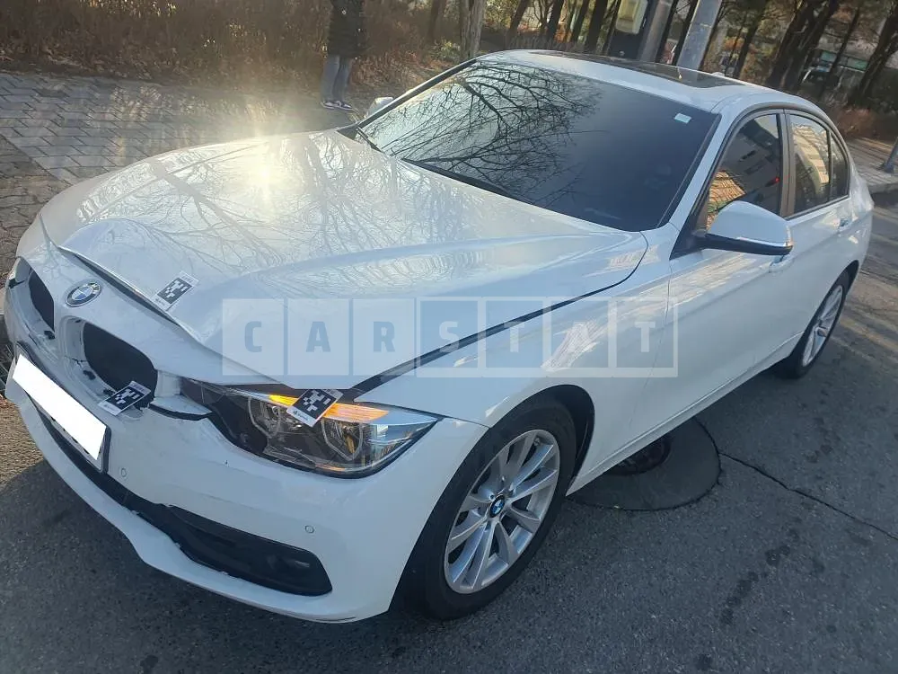 Photo 2 of 17: 2016 BMW 320d, VIN WBA8C5103GK642746 — Korean insurance auction