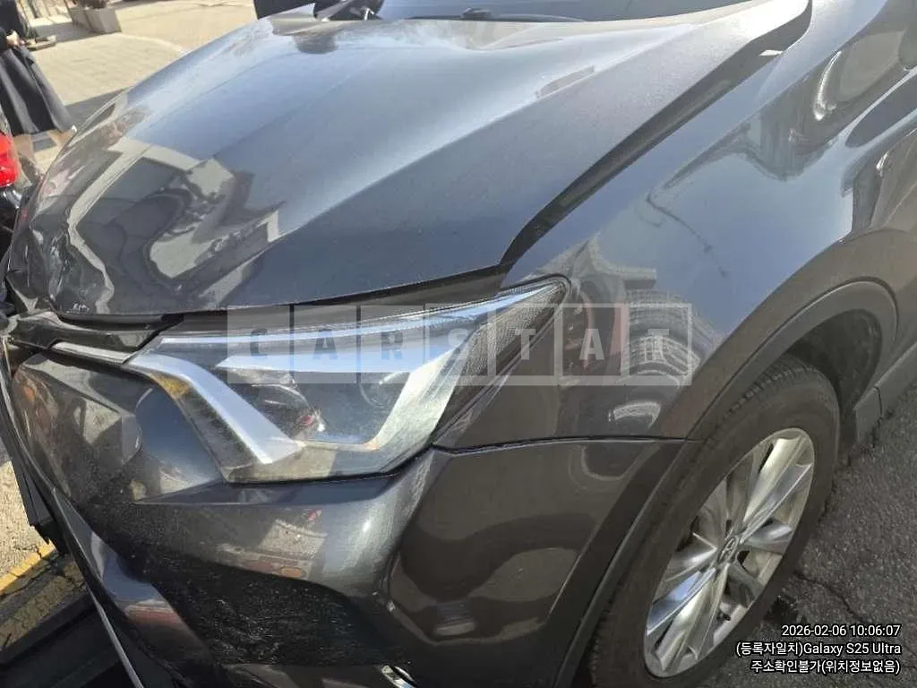 Photo 2 of 17: 2016 Toyota RAV4 — Korean insurance auction