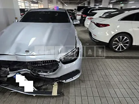 Photo 2 of 11: 2022 Mercedes-Benz E350 4Matic — Korean insurance auction