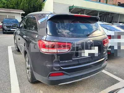 Photo 1 of 11: 2016 Kia Sorento 2.0 — Korean insurance auction
