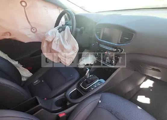 Photo 2 of 22: 2019 Hyundai Modern Ionic, VIN KMHC851CGKU140303 — Korean insurance auction