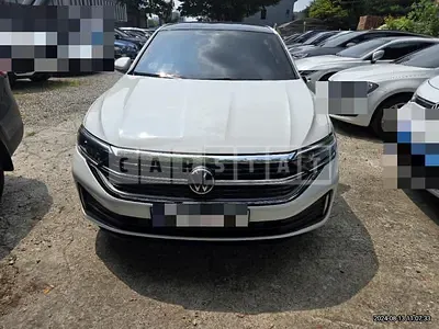 Photo 1 of 17: 2023 Volkswagen Jetta — Korean insurance auction