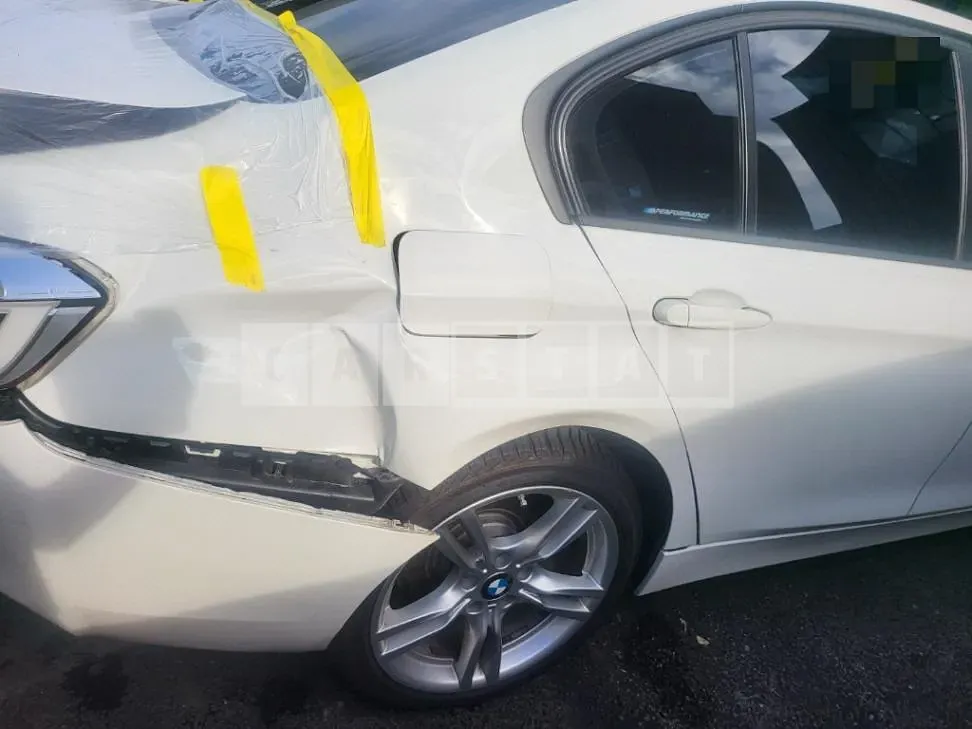 Photo 2 of 14: 2016 BMW 320d — Korean insurance auction