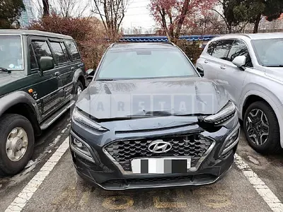Photo 1 of 8: 2018 Hyundai Kona 1.6 (4WD), VIN KMHK4815HJU136771 — Korean insurance auction