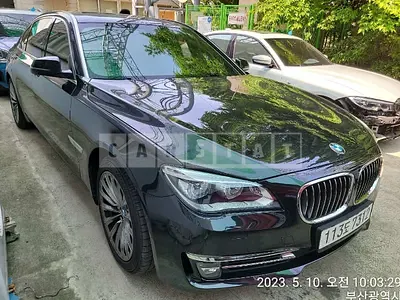 Photo 1 of 36: 2015 BMW 750Li xDrive, VIN WBAYF8103FD185738 — Korean insurance auction