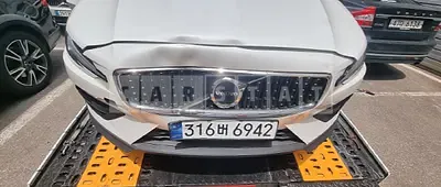 Photo 1 of 16: 2023 Volvo V60 CCB5 AWD — Korean insurance auction