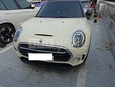 Photo 1 of 26: 2019 MINI Cooper S Clubman — Korean insurance auction