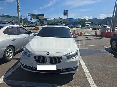 Photo 1 of 21: 2017 BMW Gran Turismo Efficient Dynamics — Korean insurance auction