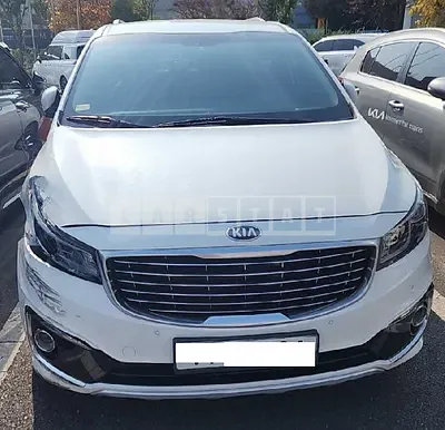 Photo 1 of 18: 2016 Kia Carnival, VIN KNAMC81ABGS101179 — Korean insurance auction