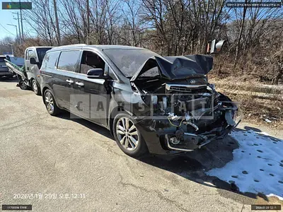 Photo 1 of 24: 2017 Kia Carnival 2.2 (Diesel, 9 Seater), VIN KNAMC81ABJS353993 — Korean insurance auction