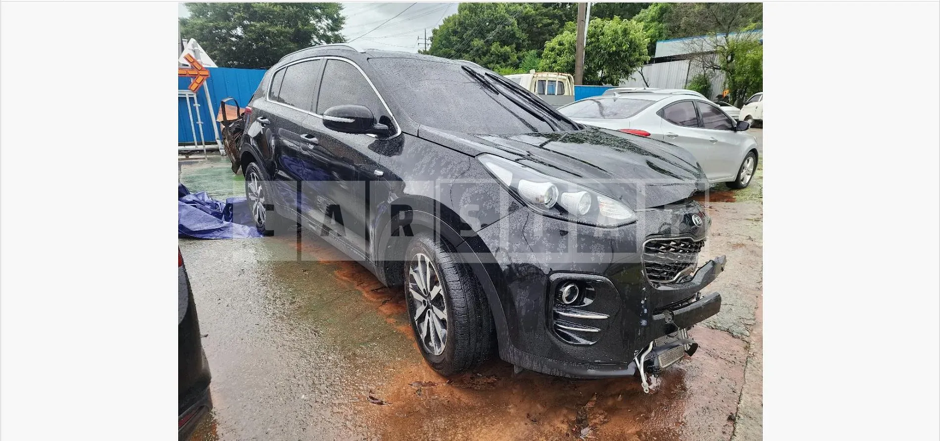 Photo 2 of 23: 2017 Kia Sportage — Korean insurance auction