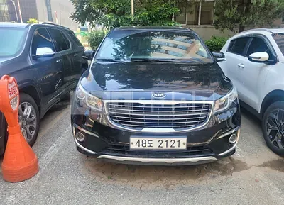 Photo 1 of 14: 2017 Kia Carnival, VIN KNAMC81ABHS342795 — Korean insurance auction