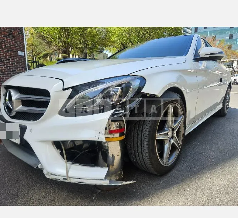 Photo 2 of 15: 2016 Mercedes-Benz C250 d 4Matic — Korean insurance auction