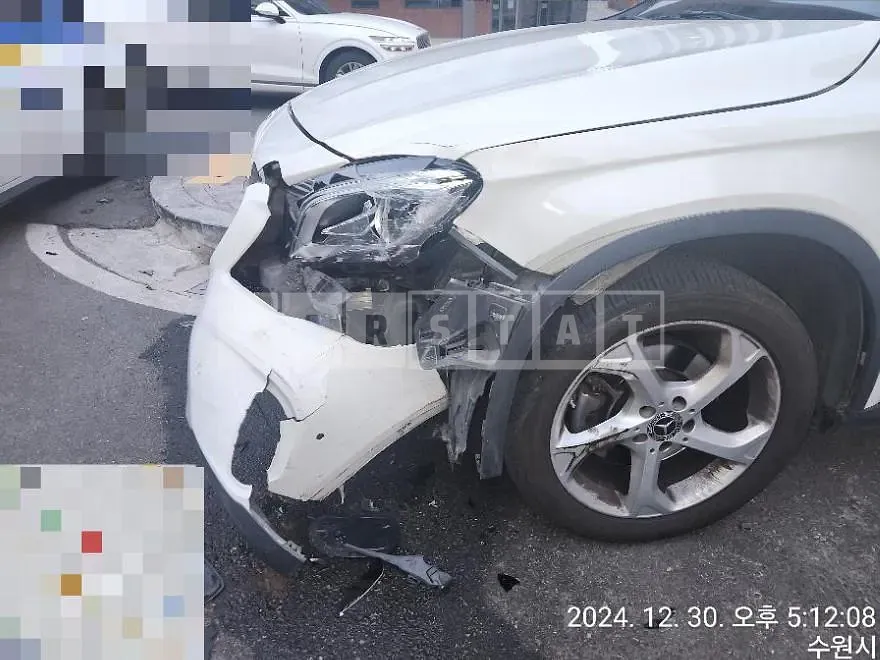 Photo 2 of 8: 2017 Mercedes-Benz GLA220 — Korean insurance auction