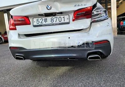 Photo 1 of 14: 2018 BMW 520d, VIN WBAJC3100JWE64268 — Korean insurance auction