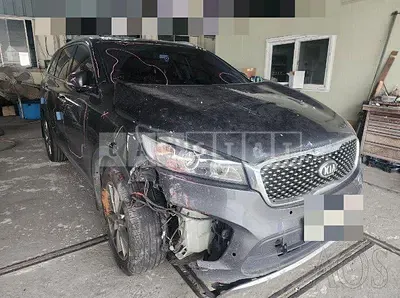 Photo 1 of 9: 2015 Kia Sorento 2.2 Diesel — Korean insurance auction