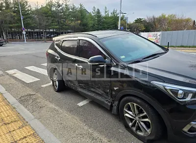 Photo 1 of 6: 2016 Hyundai Santa Fe — Korean insurance auction