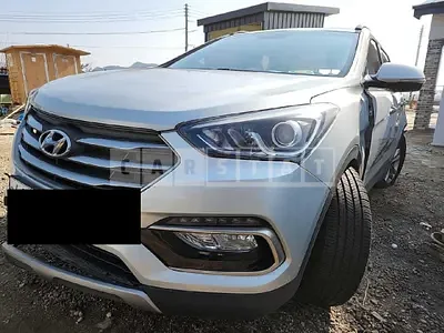 Photo 1 of 3: 2016 Hyundai Santa Fe DM 4WD — Korean insurance auction