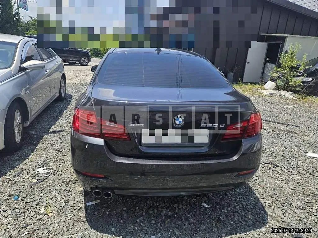 Photo 2 of 13: 2015 BMW 520d xDrive — Korean insurance auction